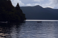 ある日の芦ノ湖夕景-①