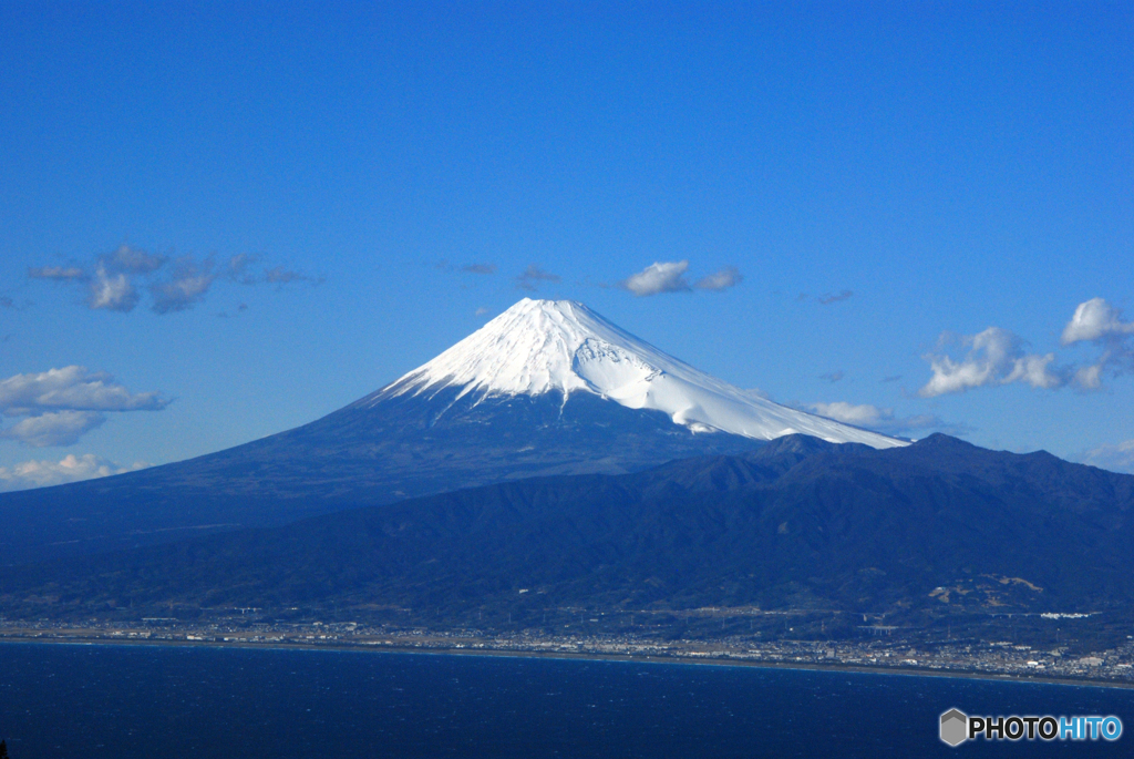 達磨山高原レストハウスより望む富士山2020