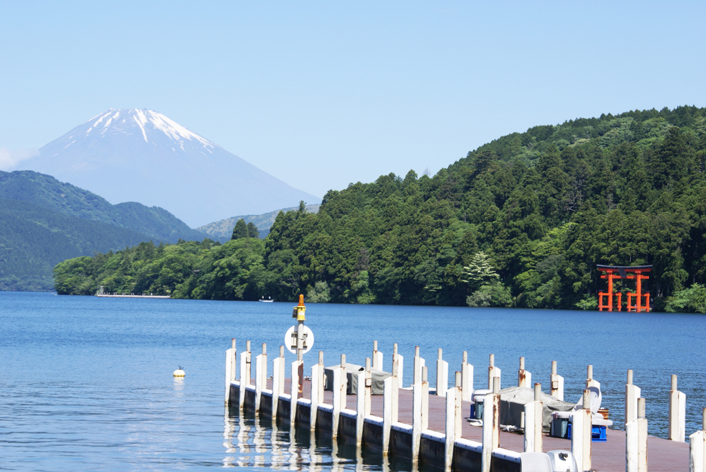 観光船がある風景-④