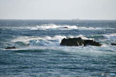 荒れ狂う海②