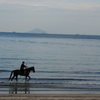 弓ヶ浜海水浴場に騎馬武者現る！-③