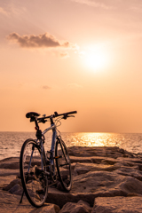 沈む夕日を追いかけて