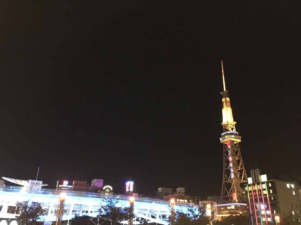 名古屋の夜