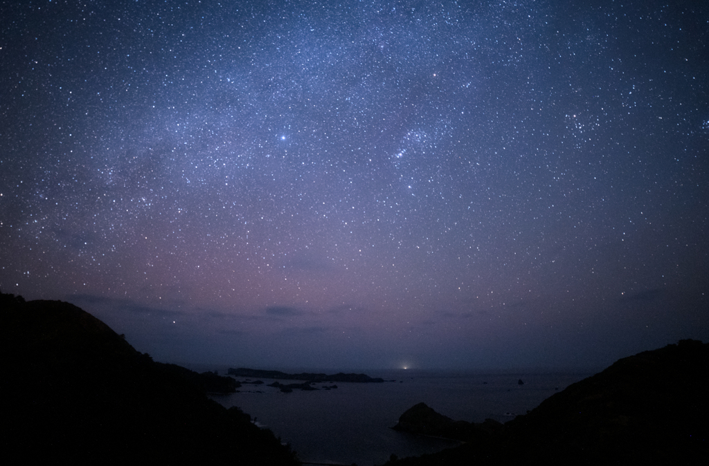 西の海に沈むオリオン