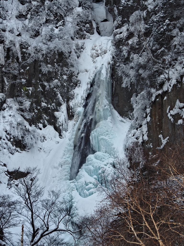 大雪の氷瀑