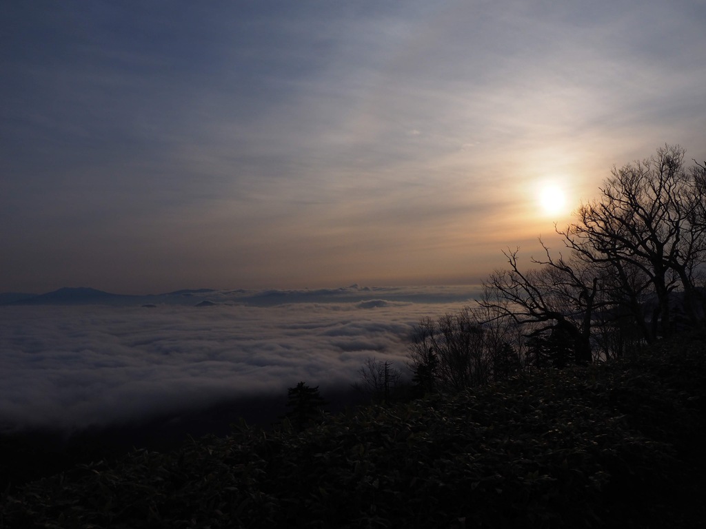 雲海と朝日