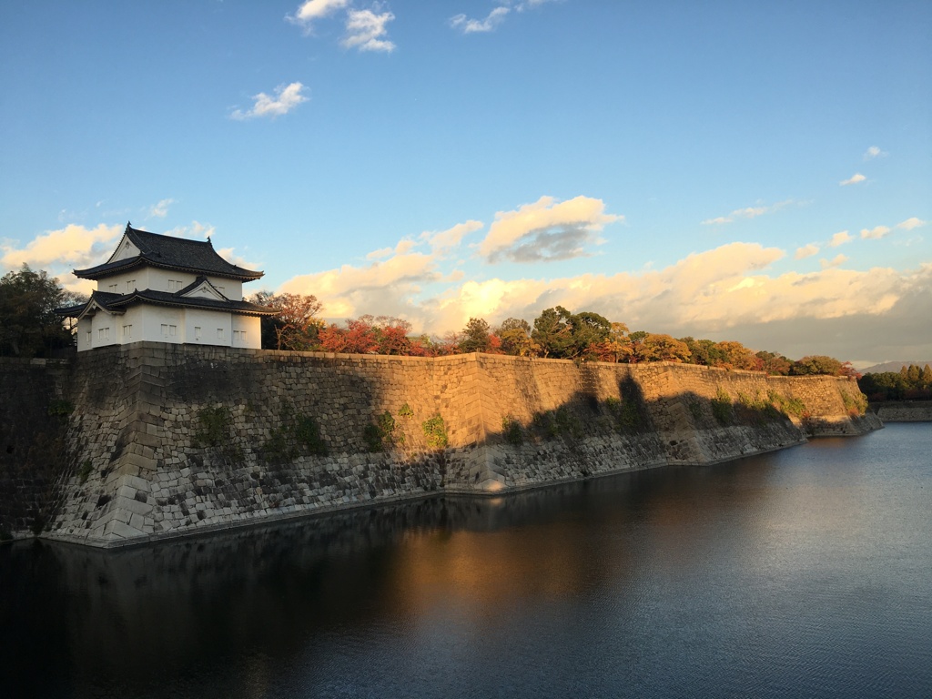 深秋の大阪城