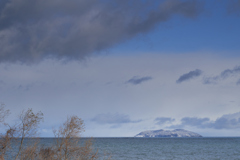 雪の孤島