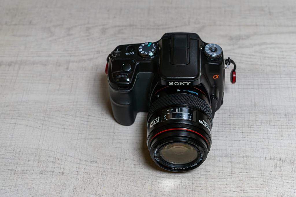 Tokina AF270