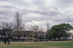 厚い雲でも三連休