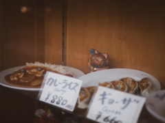 招かれたが開店前