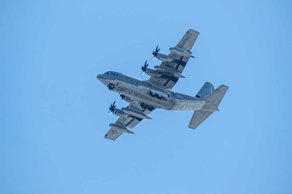 冬晴れの空を往く Ⅱ