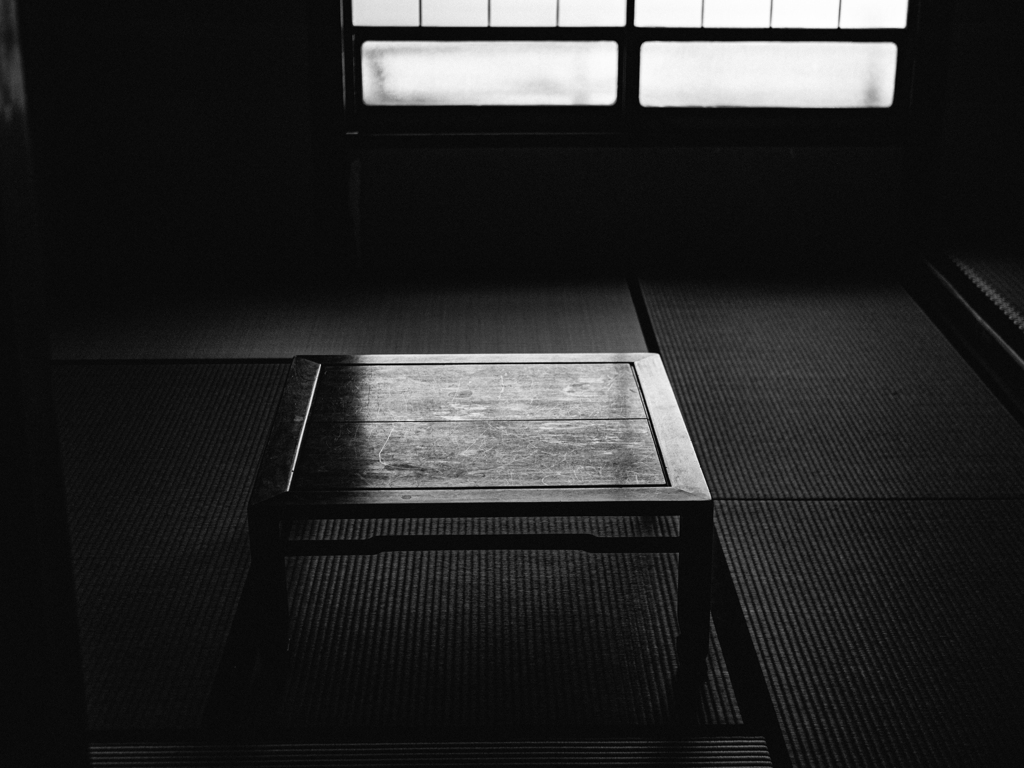 時は止まったままで