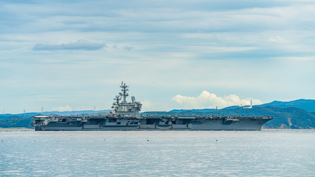 アメリカ海軍第5空母打撃群　旗艦／ロナルド・レーガン