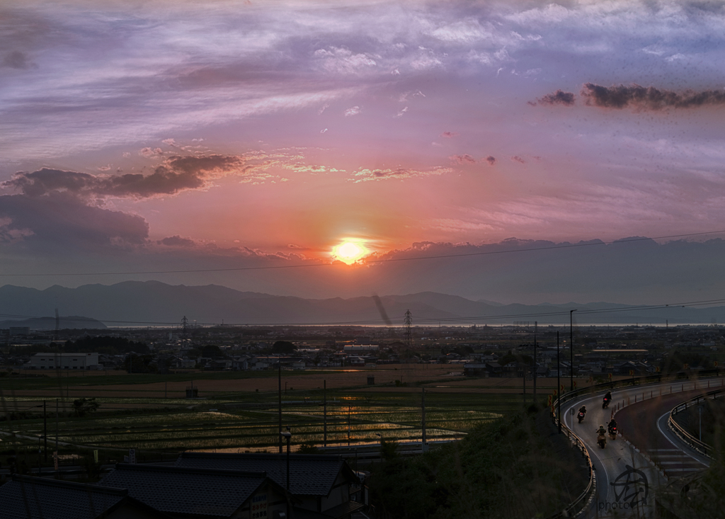夕景とツーリング