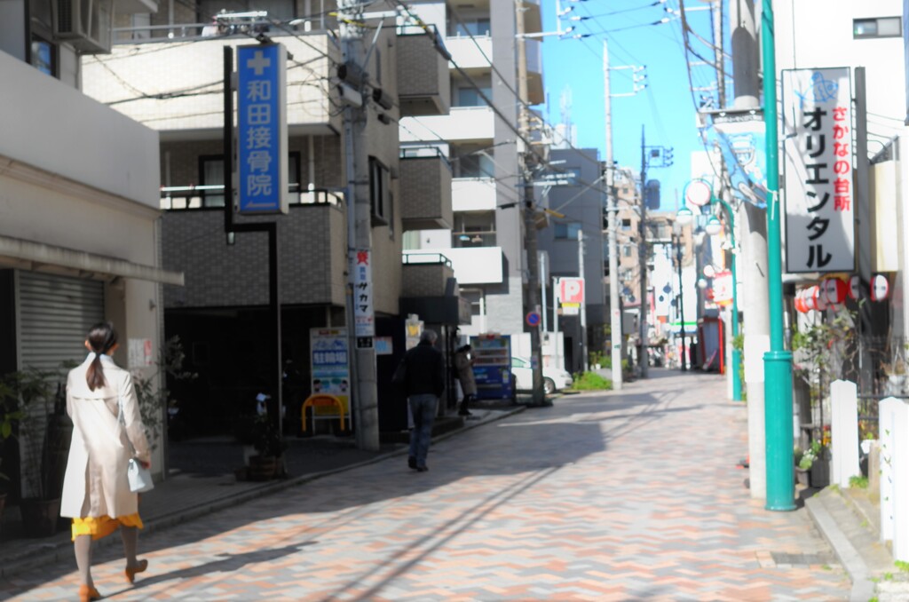 L1071560 