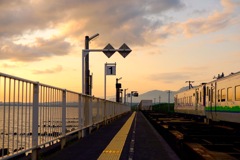 夕陽の列車