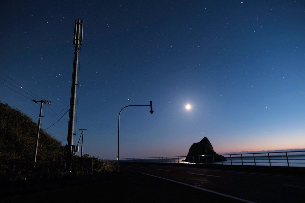 夜の海