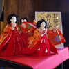 壷阪寺本堂にて三人官女のお出迎え