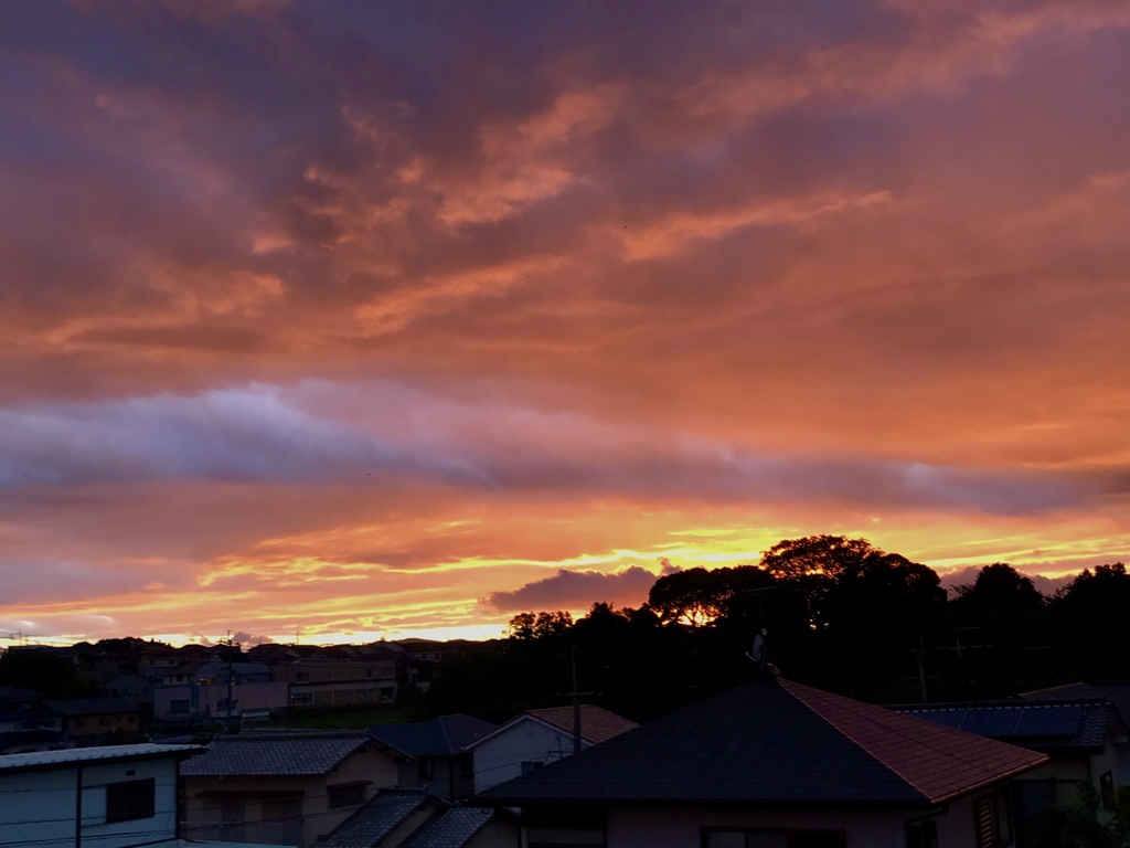 台風一過の夕景