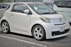 TOYOTA iQ