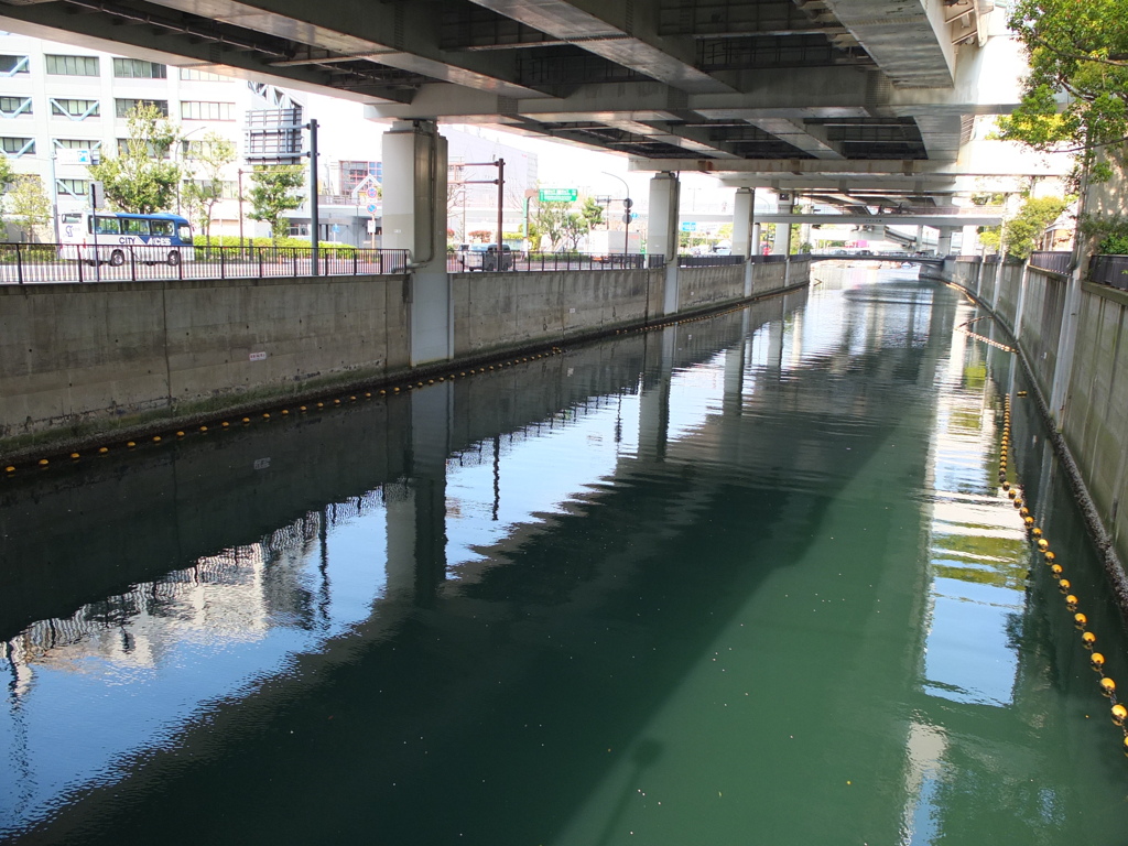運河：横浜市