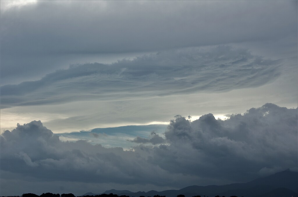 多層な雲