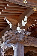 田名八幡宮：唐獅子と貘