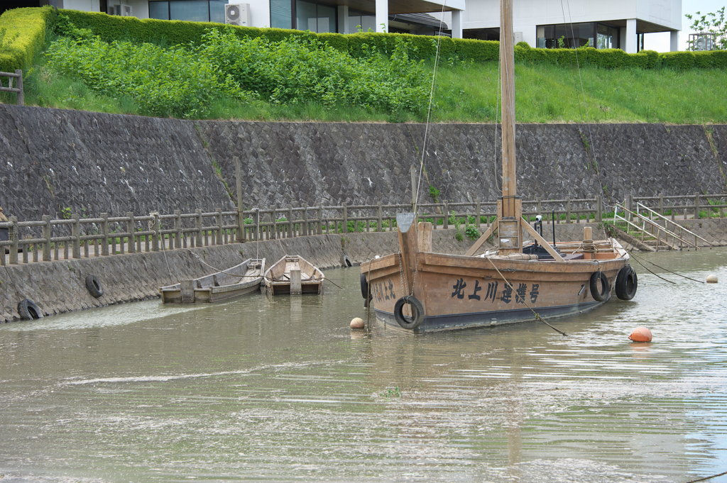 むかしの舟　北上川