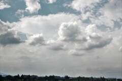 水田地帯での雲