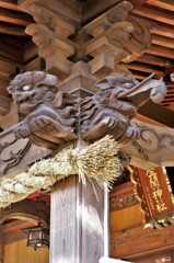 座間神社：木鼻の彫刻