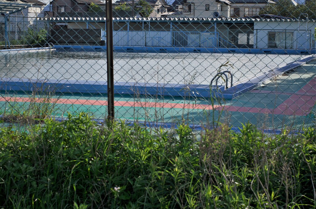 廃プール