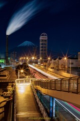 工場夜景　富士山東芝