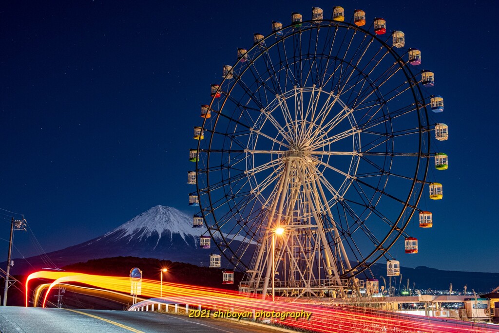 富士山と観覧車