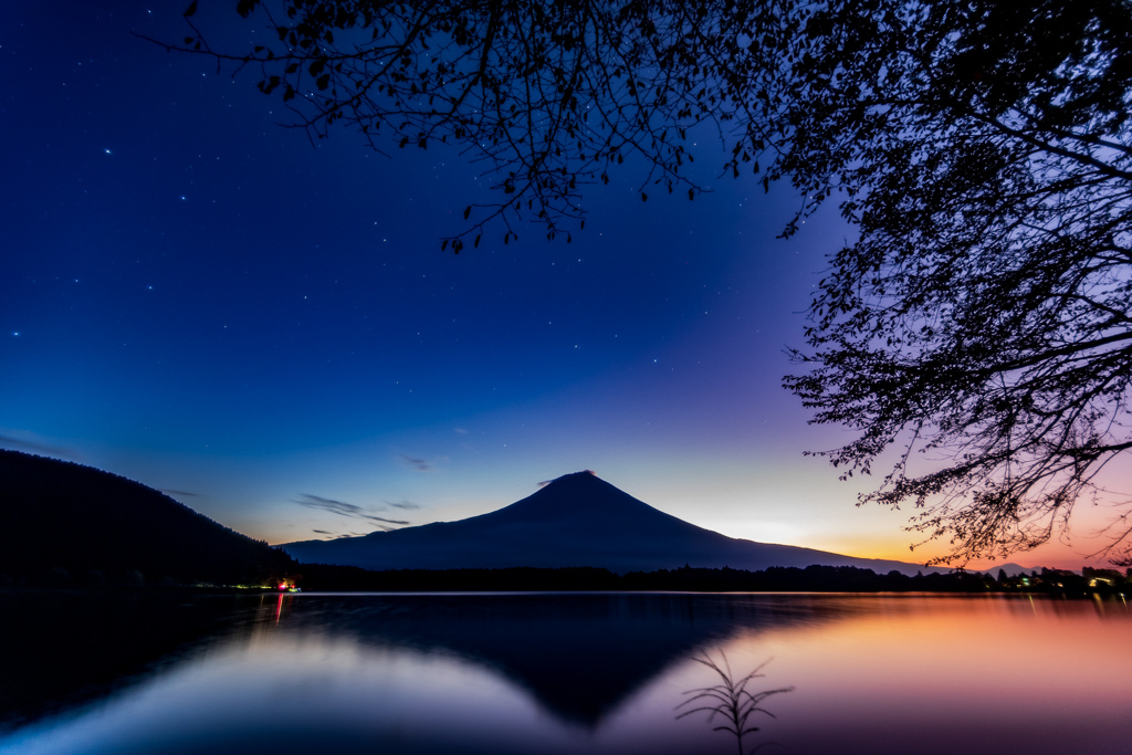 星景　田貫湖の夜明け