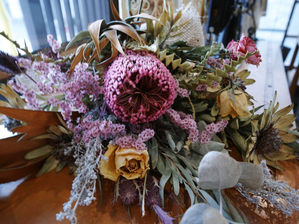 窓辺の花束