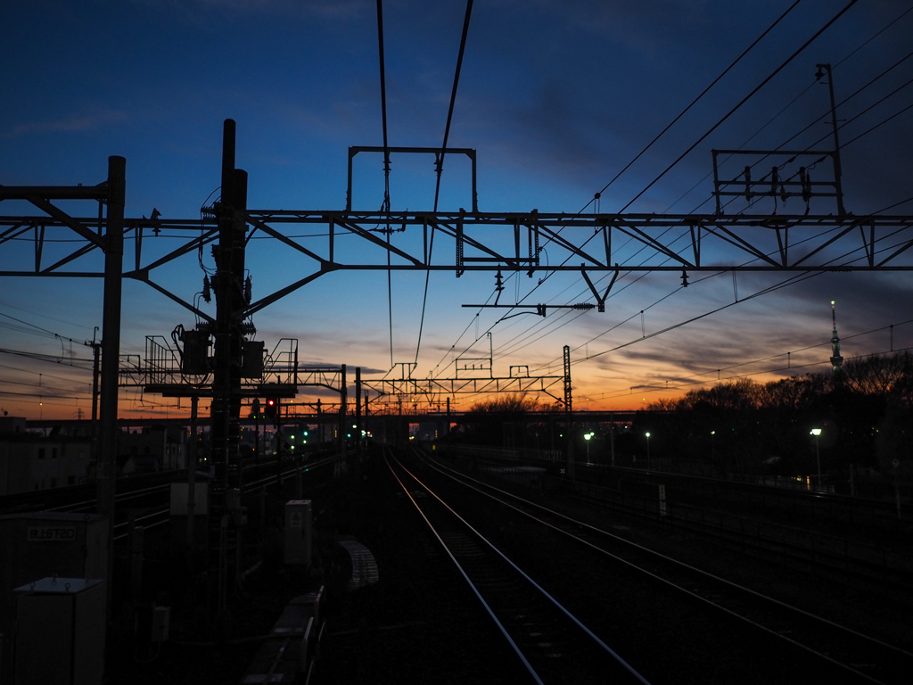 駅の夕暮れ