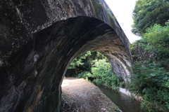 ねじり橋