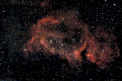 空に浮かんだ赤ちゃん