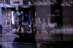 ガラス なぜ惹かれるんだろ ガラス なぜ惹かれるんだろ