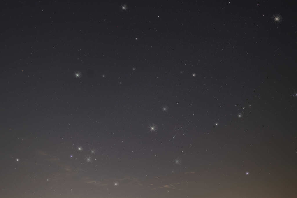 星降る初冬の夜