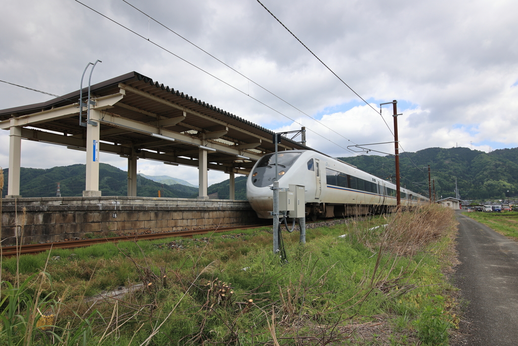 サンダーバード　北陸路へ