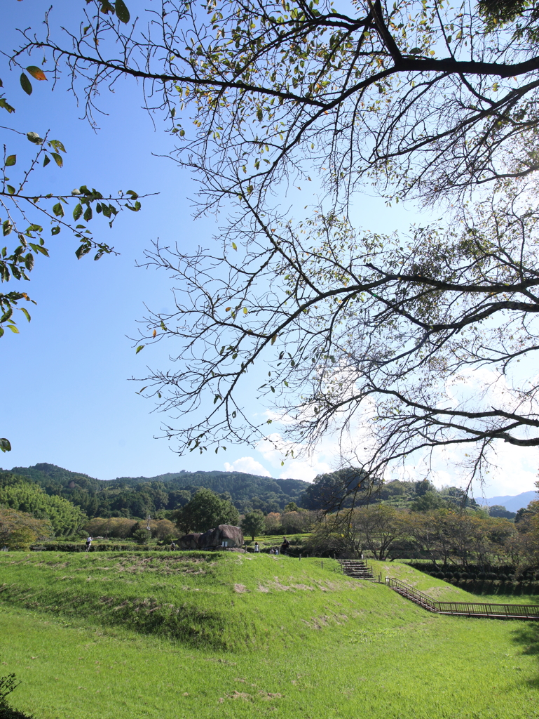 石舞台古墳全景