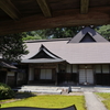 山間の豪邸