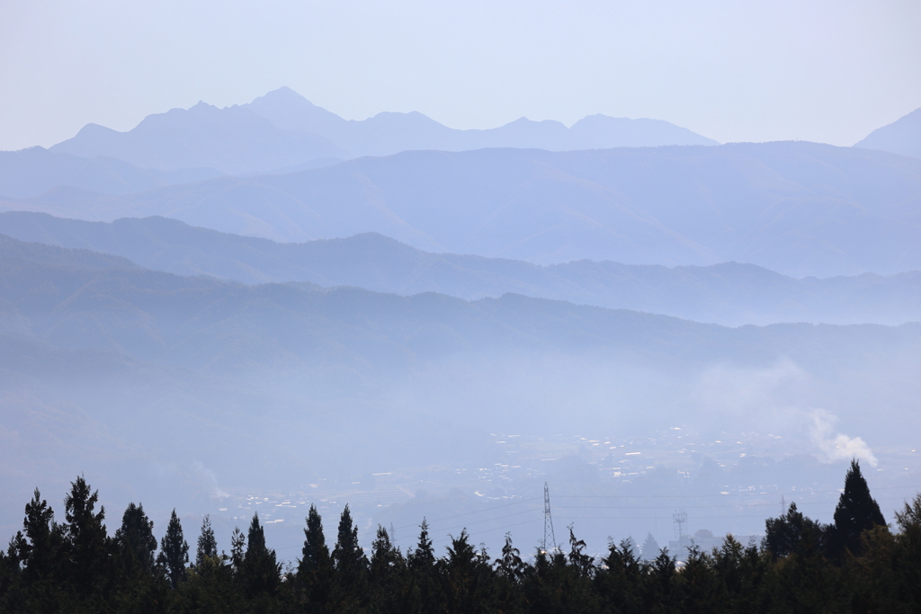 朝の伊那谷