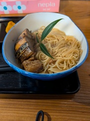湖北のローカル飯　焼鯖そうめん