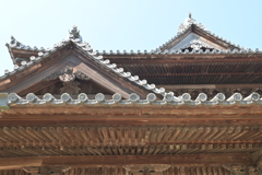 屋根の重なり