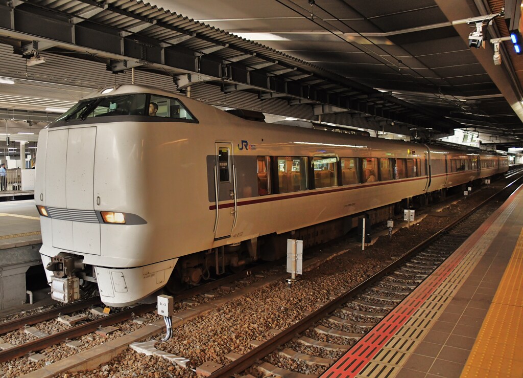こうのとり･大阪