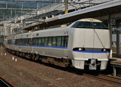 サンダーバード2号