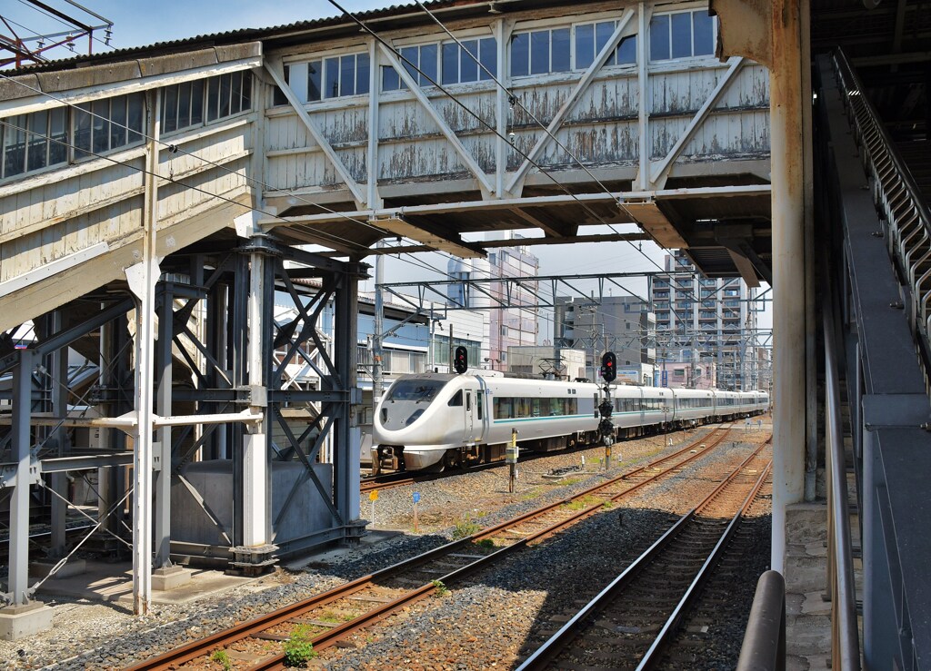 杉本町駅